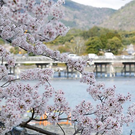 Kyoto Arashiyama Onsen Ryokan Togetsutei Buitenkant foto