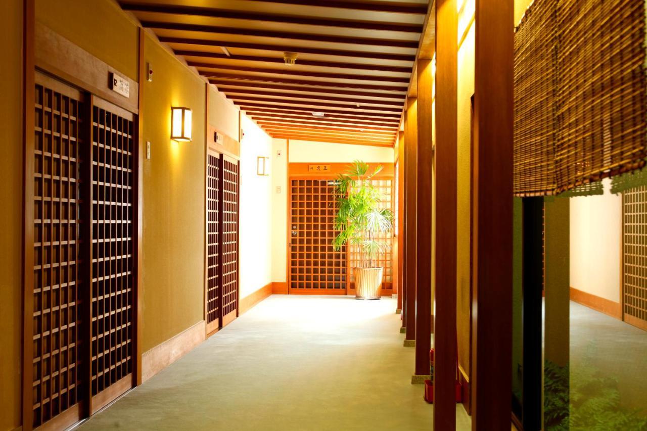 Kyoto Arashiyama Onsen Ryokan Togetsutei Buitenkant foto