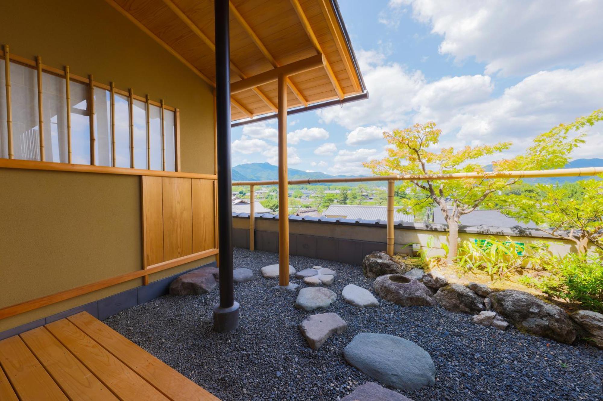 Kyoto Arashiyama Onsen Ryokan Togetsutei Buitenkant foto